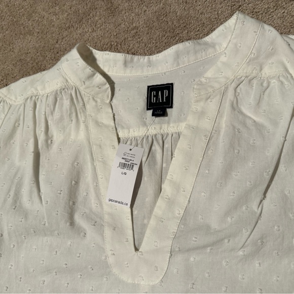 GAP L Ivory Long Sleeve Light Top NWT - Picture 2 of 9